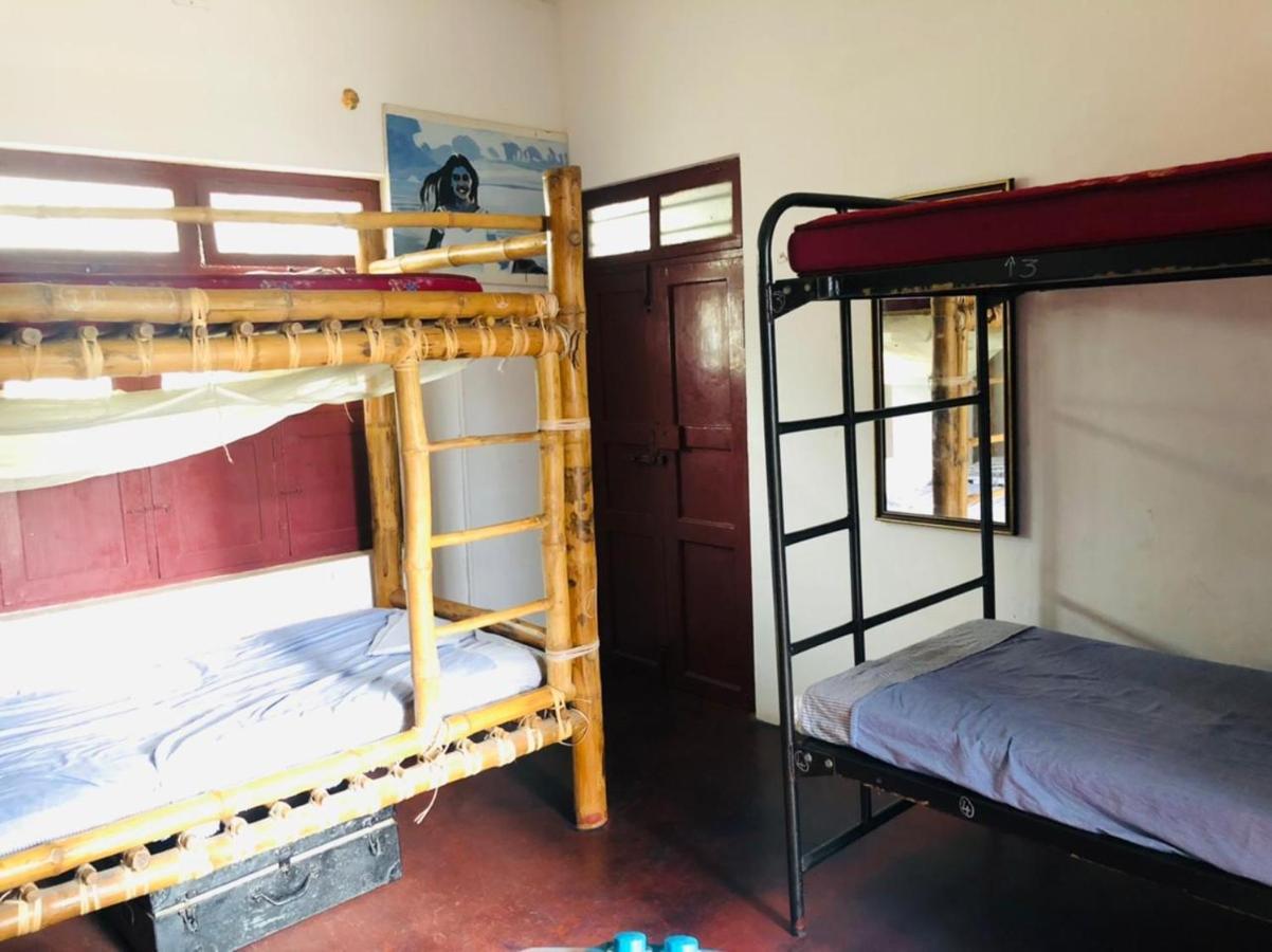 Gurukulam Hostel ポンディシェリ エクステリア 写真