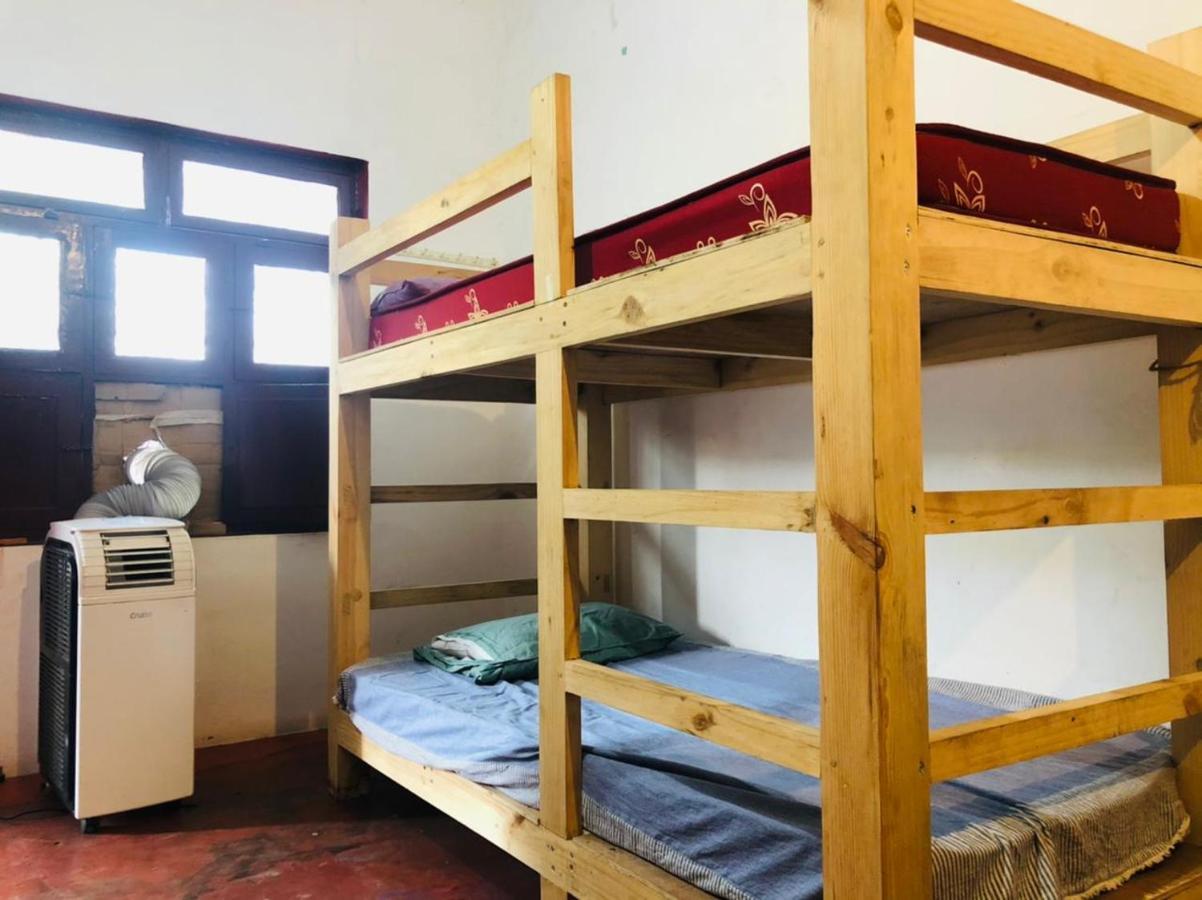 Gurukulam Hostel ポンディシェリ エクステリア 写真