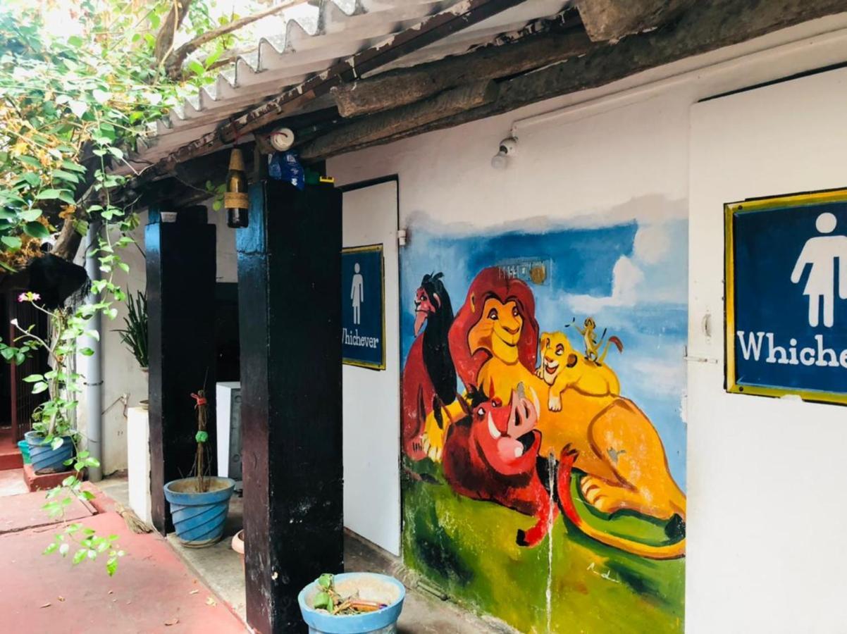 Gurukulam Hostel ポンディシェリ エクステリア 写真